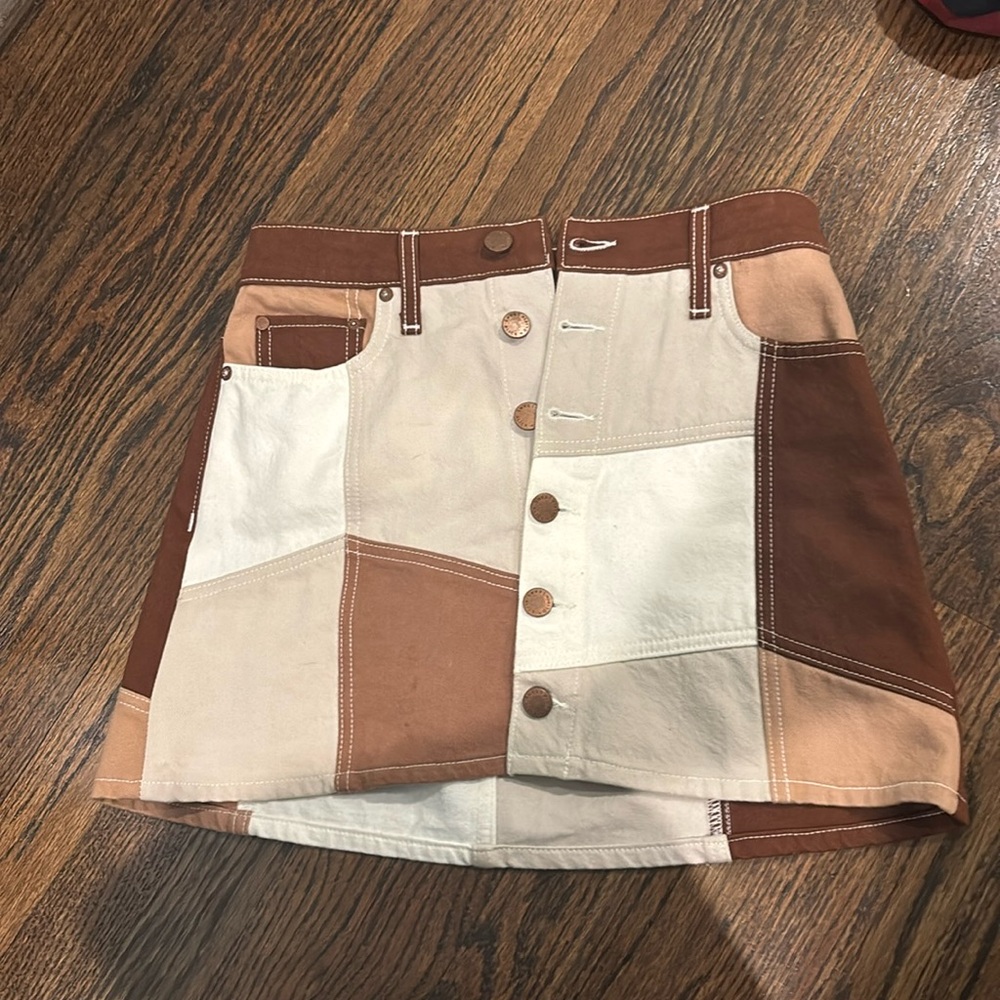 Alice and Olivia Jean Skirt size 26. Only work once